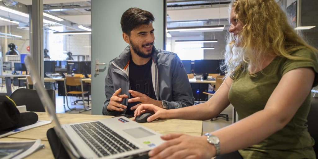 Maori map Troosteloos Overview ⋮ Welzijn College Utrecht - Sociaal Werk/Maatschappelijke Zorg ⋮ Blackthorn ⋮ Events Maori map Troosteloos Overview ⋮ Welzijn College Utrecht - Sociaal Werk/Maatschappelijke Zorg ⋮ Blackthorn ⋮ Events